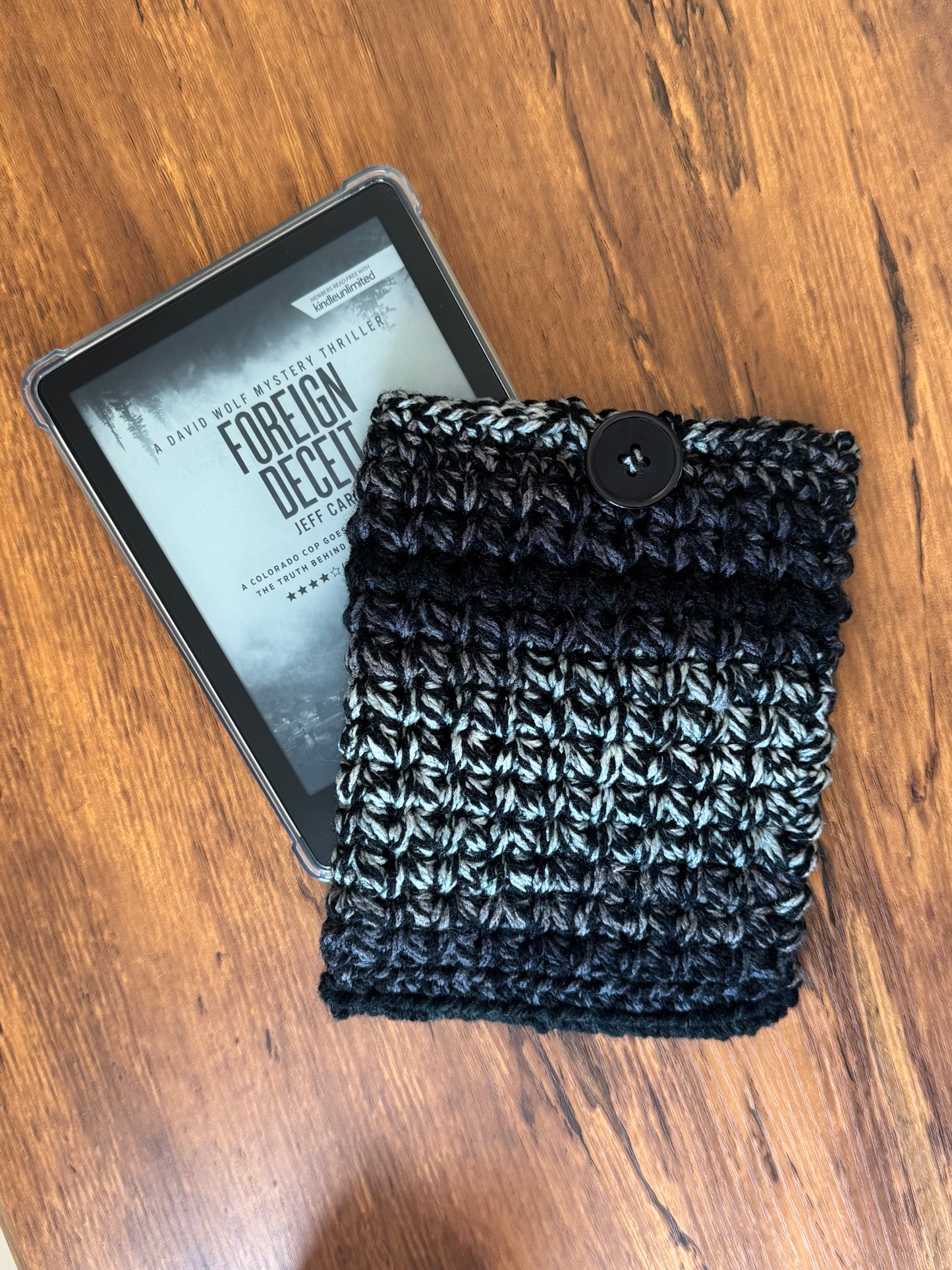 Kindle Sleeve: Gray & Black